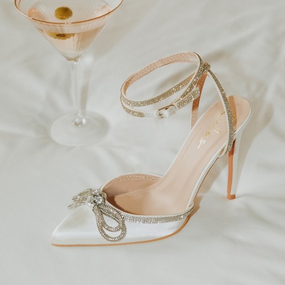 Lulus Lullie White Satin Rhinestone Ankle Strap Pointed-toe Pumps - Size 5.5 - Picture 1 of 1